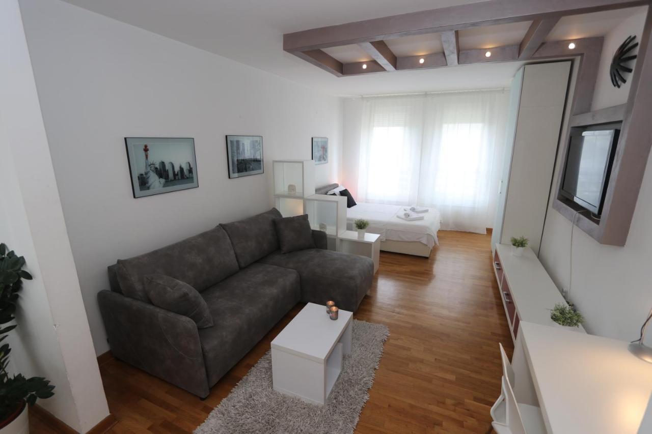 New Belgrade Apartment Belville, Parking 5 Evra Dan Exterior foto